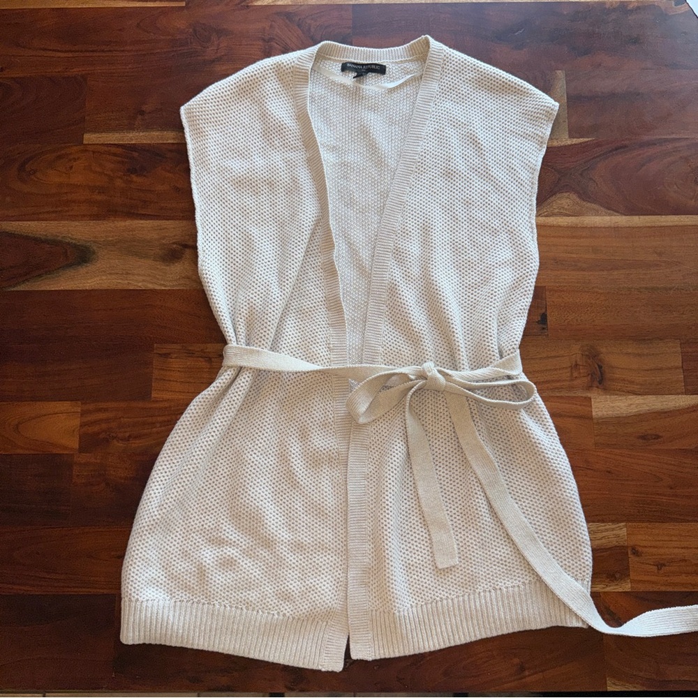 Banana Republic Ivory Knit Open Cardigan Vest